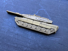 Load image into Gallery viewer, Canadian Leopard 2A4M - CHAOS SQD - Challenge Coin
