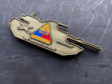 Load image into Gallery viewer, ARMY - 3rd Armored Division - Spearhead - Challenge Coin
