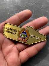 Load image into Gallery viewer, 3D Assault Amphibian Battalion - Gators - 3rd AABn - YAT YAS Challenge Coin
